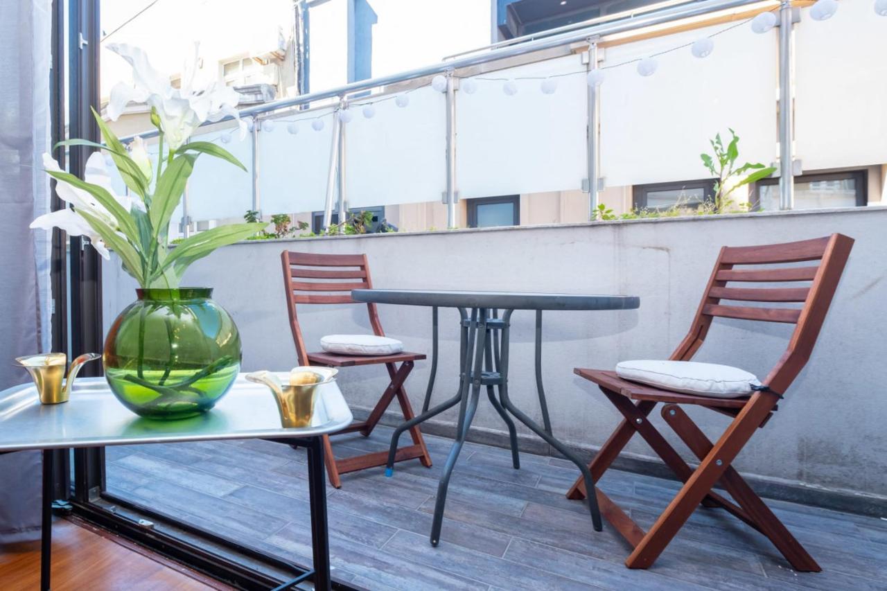 Apartamento Flat With Terrace Near Istiklal Street Estambul Exterior foto
