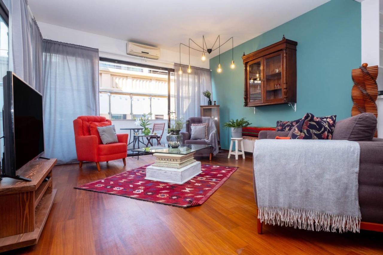 Apartamento Flat With Terrace Near Istiklal Street Estambul Exterior foto